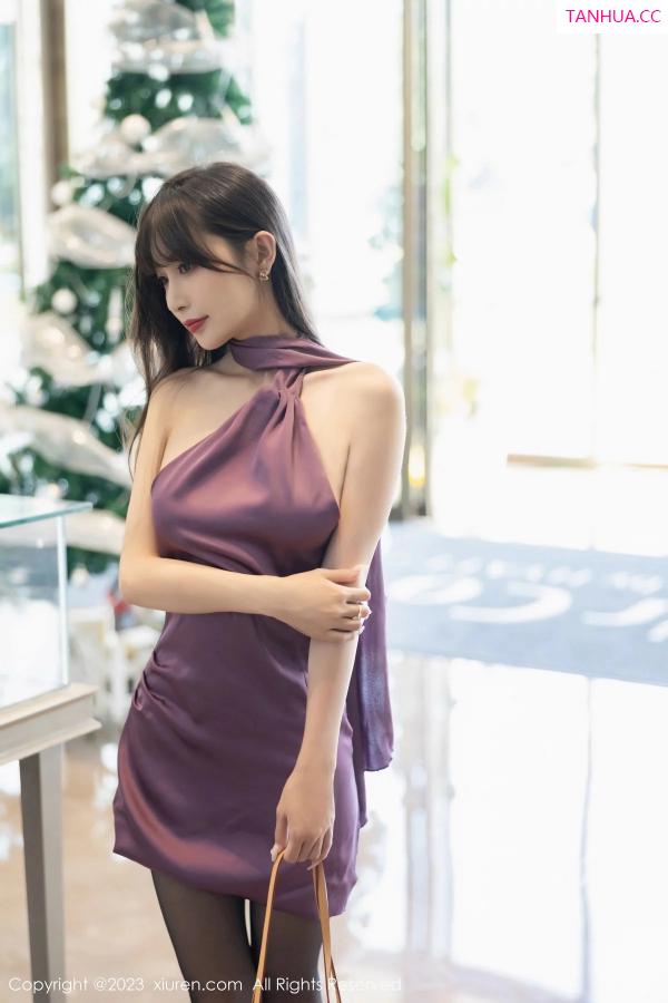 林星阑  [XiuRen]高清写真图 2023.12.22 No.7852 林星阑 黑丝美腿第6张图片